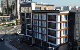 Shymkent Park Hotel